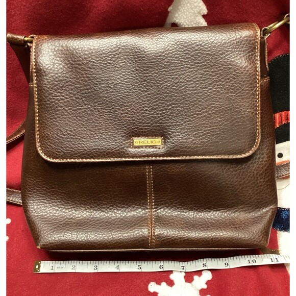 Relic Crossbody Brown Leather Purse Fold Over Snap Front Closure - Picture 10 of 10